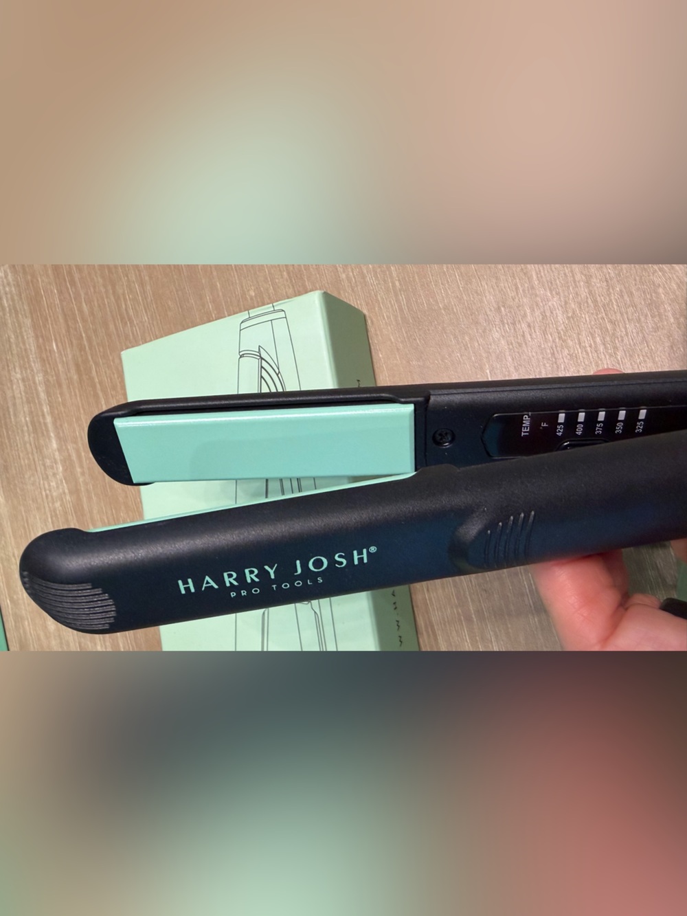 BNIB Harry Josh Pro Tools Travel Straightener - Picture 5 of 8